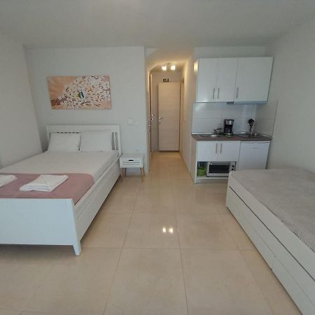 Elenis House Apartment Nea Peramos  Exterior photo